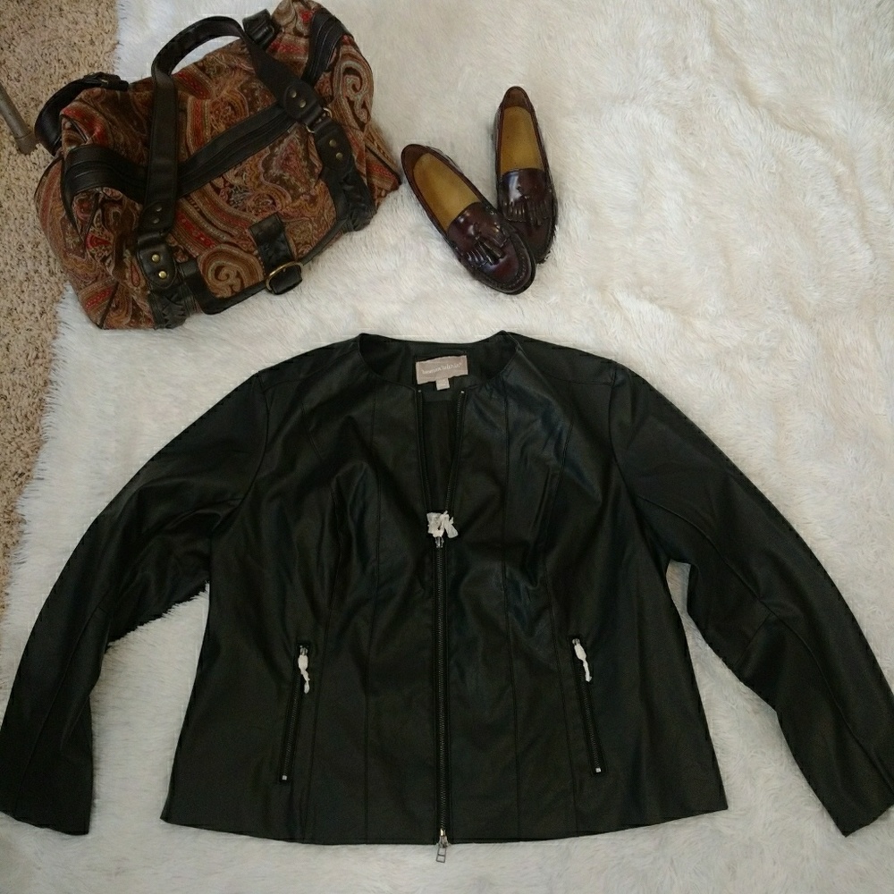 😻Today Only $20😻 Faux Black Leather Size 20